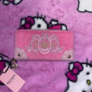 Juicy Couture Lovers Club Wallet